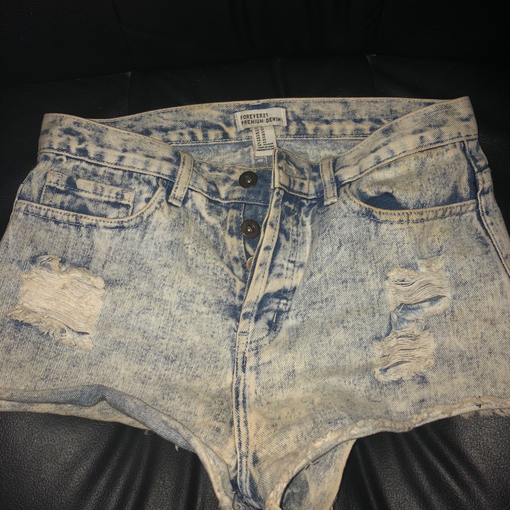 Cheeky denim Shorts